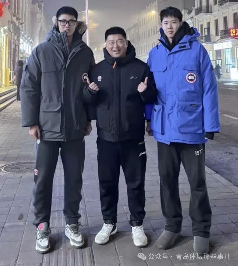 刻苦训练篮球时如何避免受伤的建议_0